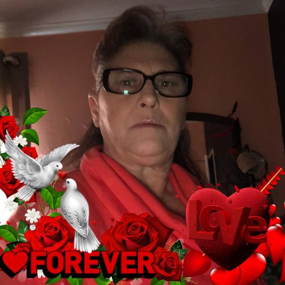 Meet your Posher, Debra - Picture 1 of 1